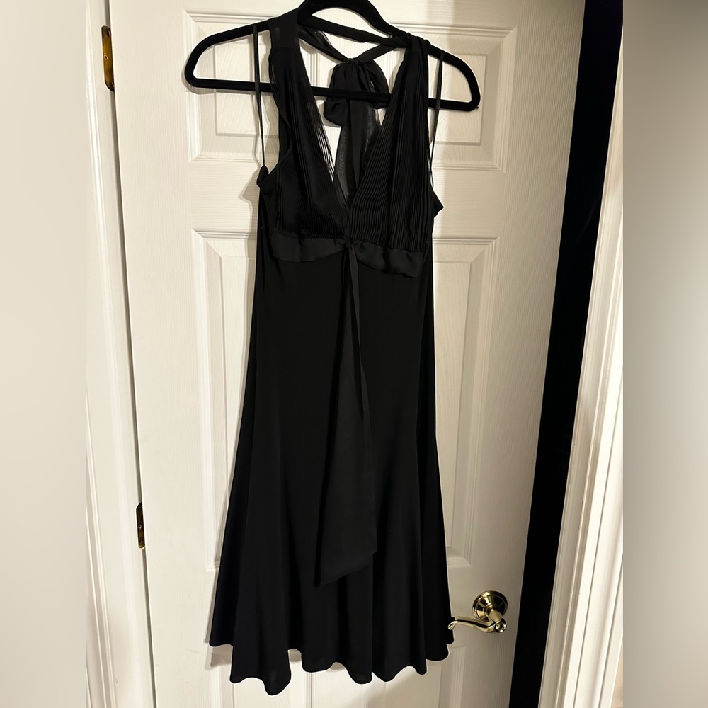 BCBG MAXAZRIA size 10 Black Halter Dress